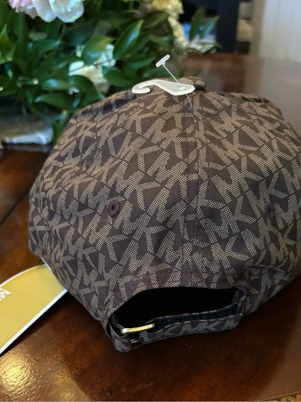NWT MICHAEL KORS WOMEN'S BROWN LOGO BASEBALL HAT-ADJUSTABLE
